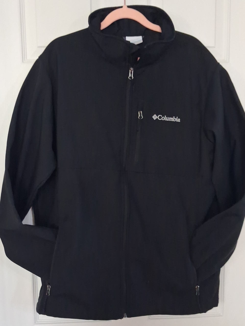 Columbia Black Full-Zip Softshell Jacket